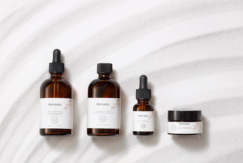 琉球ハーブ「月桃」を使った
日本発オーガニックコスメ「RUHAKU」　
世界最古の百貨店ボンマルシェでデビュー