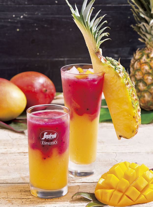 セガフレード、旬を迎える人気の
“パイナップル”と“マンゴー”を使った果実感たっぷりの
『パイナップル&マンゴー・グラニータ』を
4月25日(火)に発売