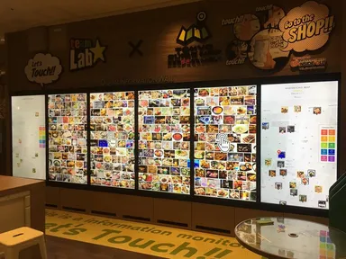 巨大デジタルサイネージ