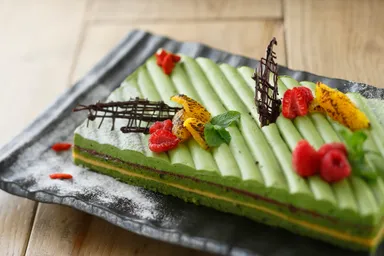 抹茶とアプリコットのムース