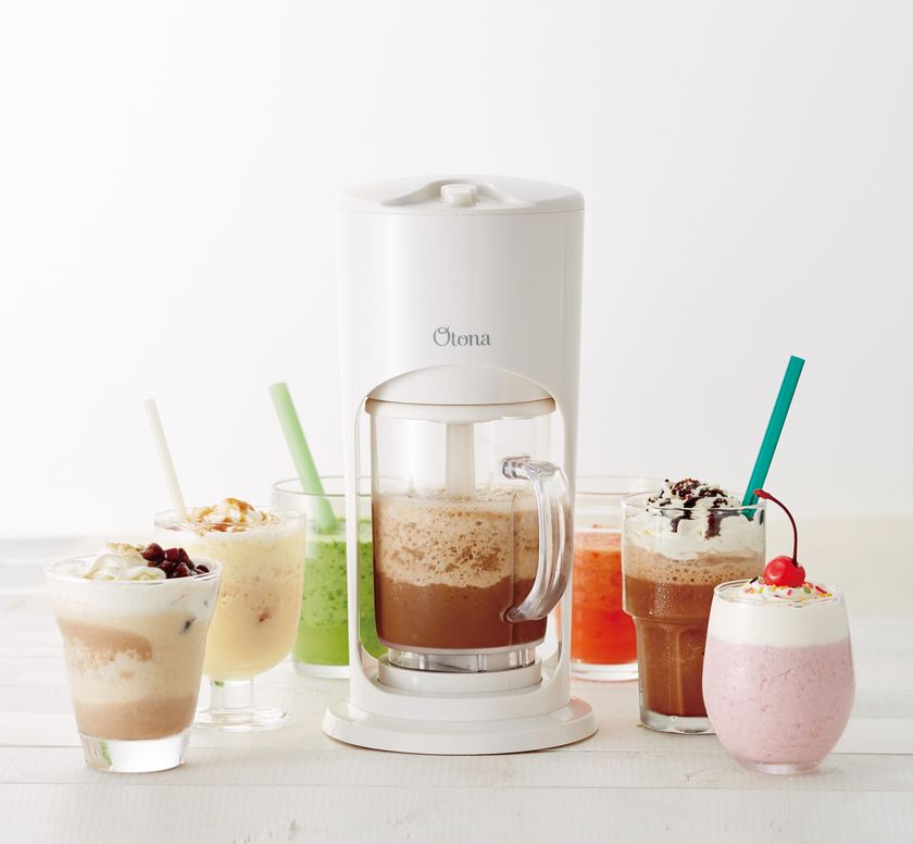 今年の夏はかき氷を“飲む”スタイルが大流行！？
自宅で簡単にフローズンが楽しめる『大人の氷フローズン』発売！