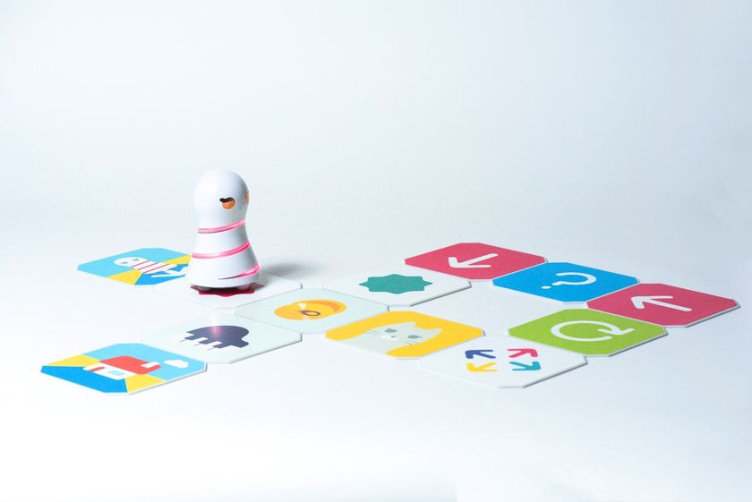 0歳からプログラミングを学べる知育玩具『KUMIITA』　
キックスタータープロジェクトを4月20日23時に開始！