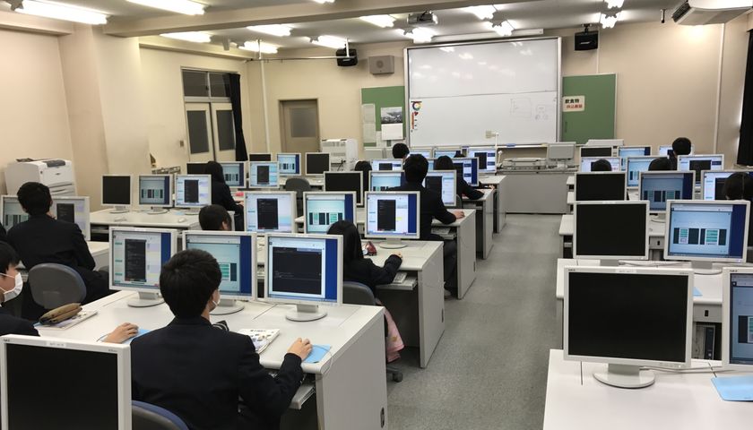 プログラミング義務教育時代に向け、生徒の力を伸ばす
Progateの学校向け学習サービス、導入校が30校を突破!