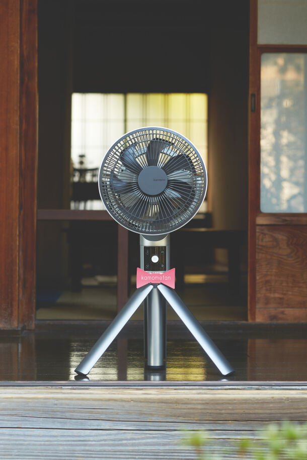 2017年夏のキーワードは「愛着家電」　
累計35万台販売の扇風機kamomefanの新商品、4月27日発売！
「New Family kamomefan」をテーマにした『Fシリーズ』