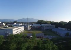 成安造形大学：学内風景