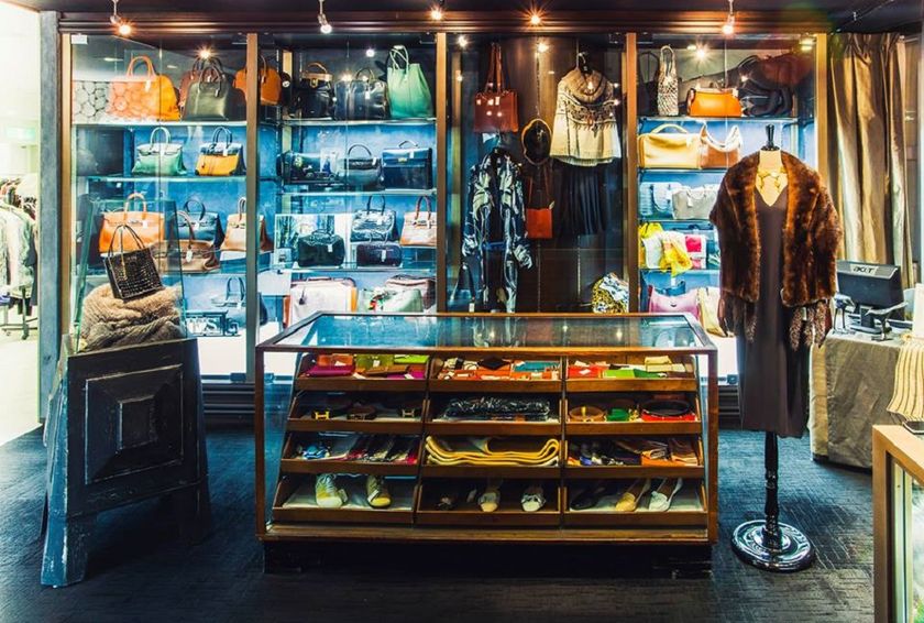 本日OPEN！シャネル鑑定24年の老舗による
情報発信サイト『BRANMANIA』　リサイクル業界一、
正しい会社を目指すブルーローズが手がける集大成