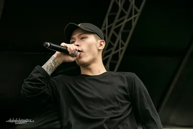 T-PABLOW(2WIN＆BAD HOP)