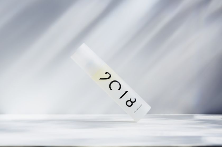 世界初(*)オイルクラッシュ製法で自分史上最高の保湿肌へ
「2.0.1.8(ニー.ゼロ.イチ.ハチ)」2017年5月1日新発売！