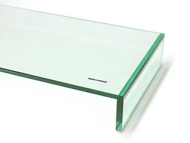 高級感のある強化ガラス(クリア)