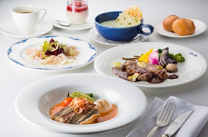 日頃の感謝を美食に込めて…母娘で過ごすランチタイム
「いつもありがとう」母の日向けランチコース販売
2017年5月8日（月）より 第一ホテル東京シーフォートにて