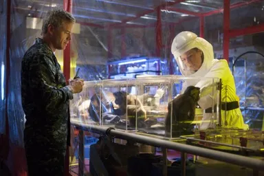 TM ＆ (c) 2014 Turner Entertainment Networks, Inc. A Time Warner Company. All Rights Reserved.