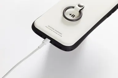 装着したままでも充電可能