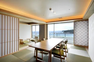 8階特別室「緑の晶」