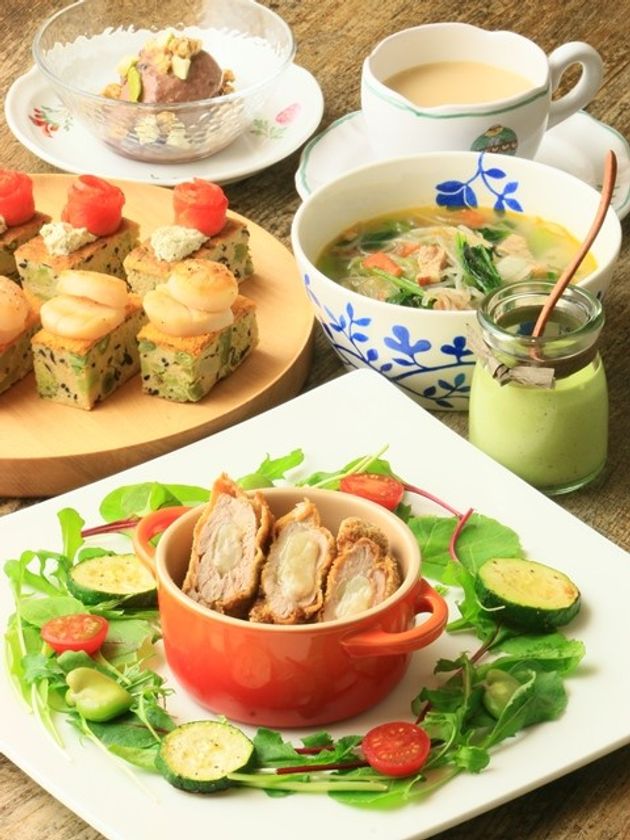 有機野菜の「ビオ・マルシェの宅配」、
「有機野菜が主役！！低糖質のごちそうレシピ」
のコラボ料理レッスンに協賛
～ビオ・マルシェの宅配×
大阪ガスクッキングスクール～
