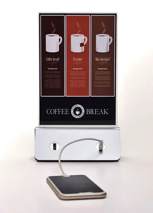 スマホ・タブレットが一度に4台充電できる