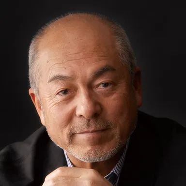 審査員　中村征夫