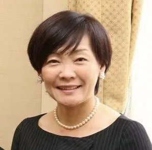 審査員　安倍昭恵