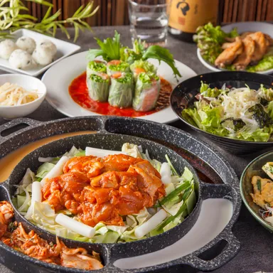 コース料理は3,000円～