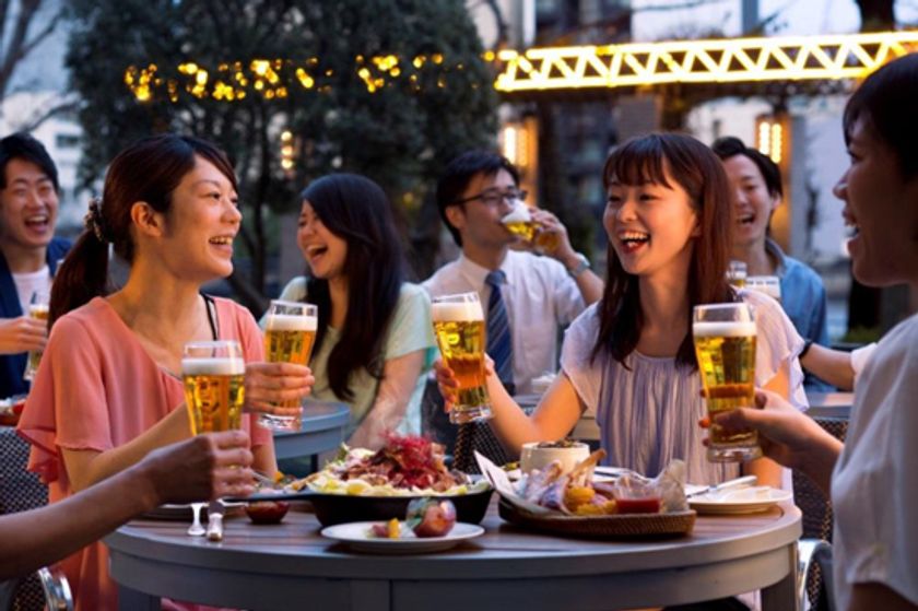 女子会や納涼会に！水辺のテラスで至福の一杯！
グランカフェビアガーデン2017　2017年6月1日（木）より
第一ホテル東京シーフォートにて