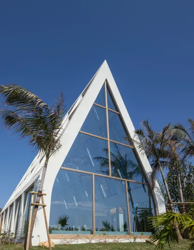 美らの教会_外観