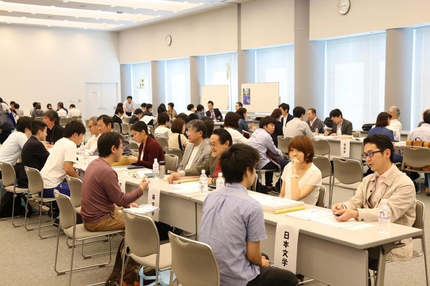 大学院を知ろう！　
大学院のオープンキャンパス「合同進学相談会」
5月27日（土）、駿河台キャンパスで開催