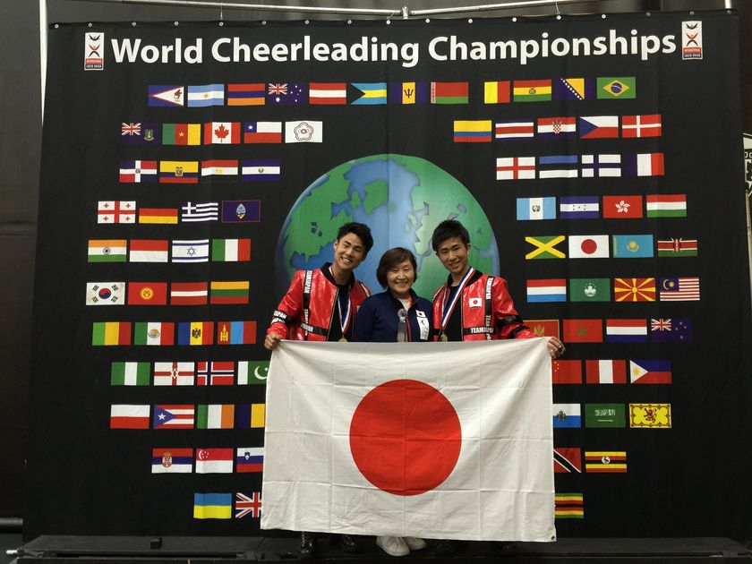 創価大学の学生がチアリーディングの日本代表として
世界選手権で金メダルを3競技で獲得！