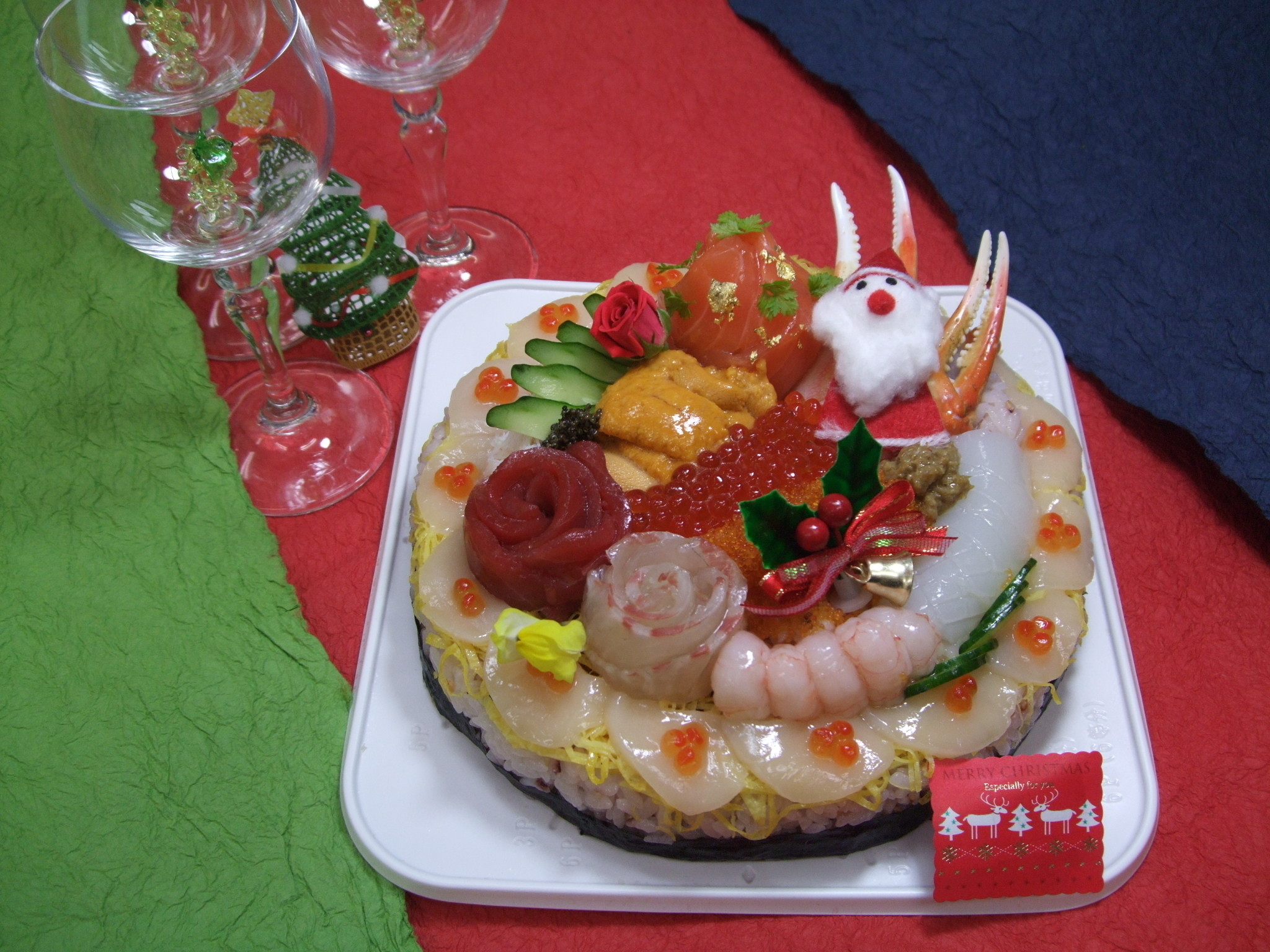 毎年好評の クリスマス寿司デコケーキ の予約受付を開始 有限会社プラグレス ヒロのプレスリリース