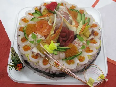 迎春！寿司デコケーキ寿