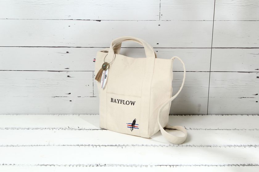 ～サーフ、音楽、アートのカルチャーフェスティバル～
『GREENROOM FESTIVAL '17』
 - マリブネイティブブルー、BAYFLOWブースでコラボ商品を販売 -