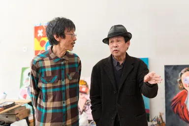 横尾忠則インタビュー(左：北中正和、右：横尾忠則)