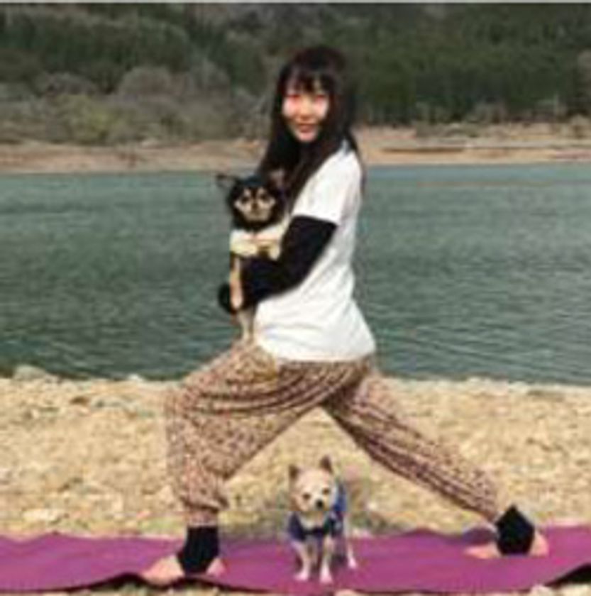 愛犬との絆が深まる
6月4日（日）「六甲山のドッグヨガ」初開催！
