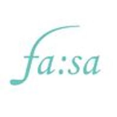 コスメディ製薬株式会社のロゴ