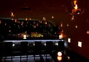 まるでラプンツェルの世界！　50灯のキャンドルが宙に浮く幻想的なイベント『吉祥寺 キャンドルナイト＠SUN Tama Bar』がスタート