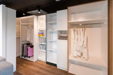 リアル収納コーナー