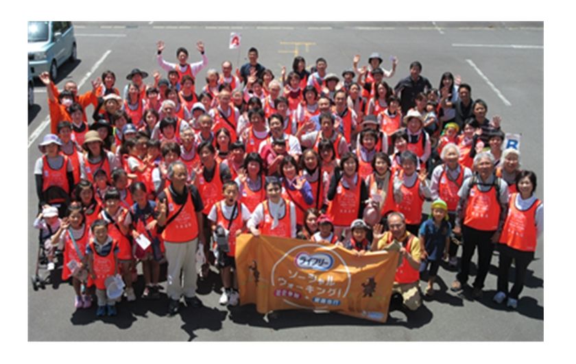 ユニ・チャームと静岡県掛川市連携で
健康寿命の延伸を目指す活動を実施　
認知症予防『ソーシャル・ウォーキング(R)』体験会で
市民の予防意識高まる
～2017年6月4日(日)静岡県掛川市 徳育保健センターにて開催～