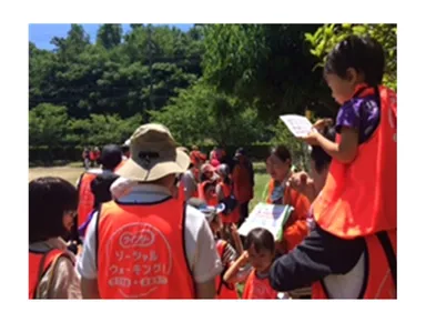 【家族で健康クイズを行いながら体験】(2)