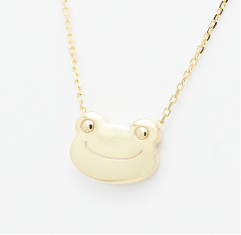 超絶かわいい！あの人気キャラクター「かえるのピクルス」の
K18ペンダントが6/9発売開始