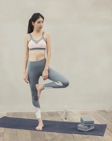 女性用スポーツウェアモデル(Wakingbee Co., Ltd.)(ブース番号30)