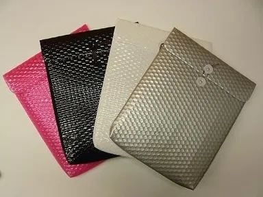 カラーバリエーション(全４色)