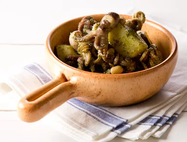 【ジェノバ /イタリア】ジェノベーゼ　コン　ポルポ