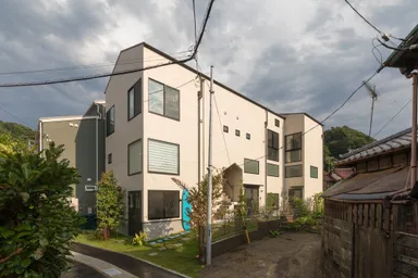 Amici e Mare　HAYAMA　外観(昼)