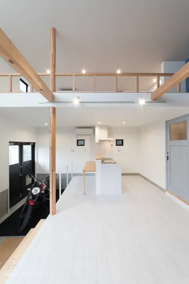 吹き抜け天井のお部屋