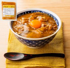 宮崎の炭火焼鳥とご当地カレーをコラボさせた「親子丼の具」を発売　わんまいるとウェルネス社と共同で新商品を開発