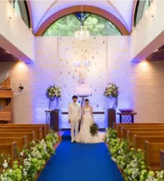 クリスタルチャペル