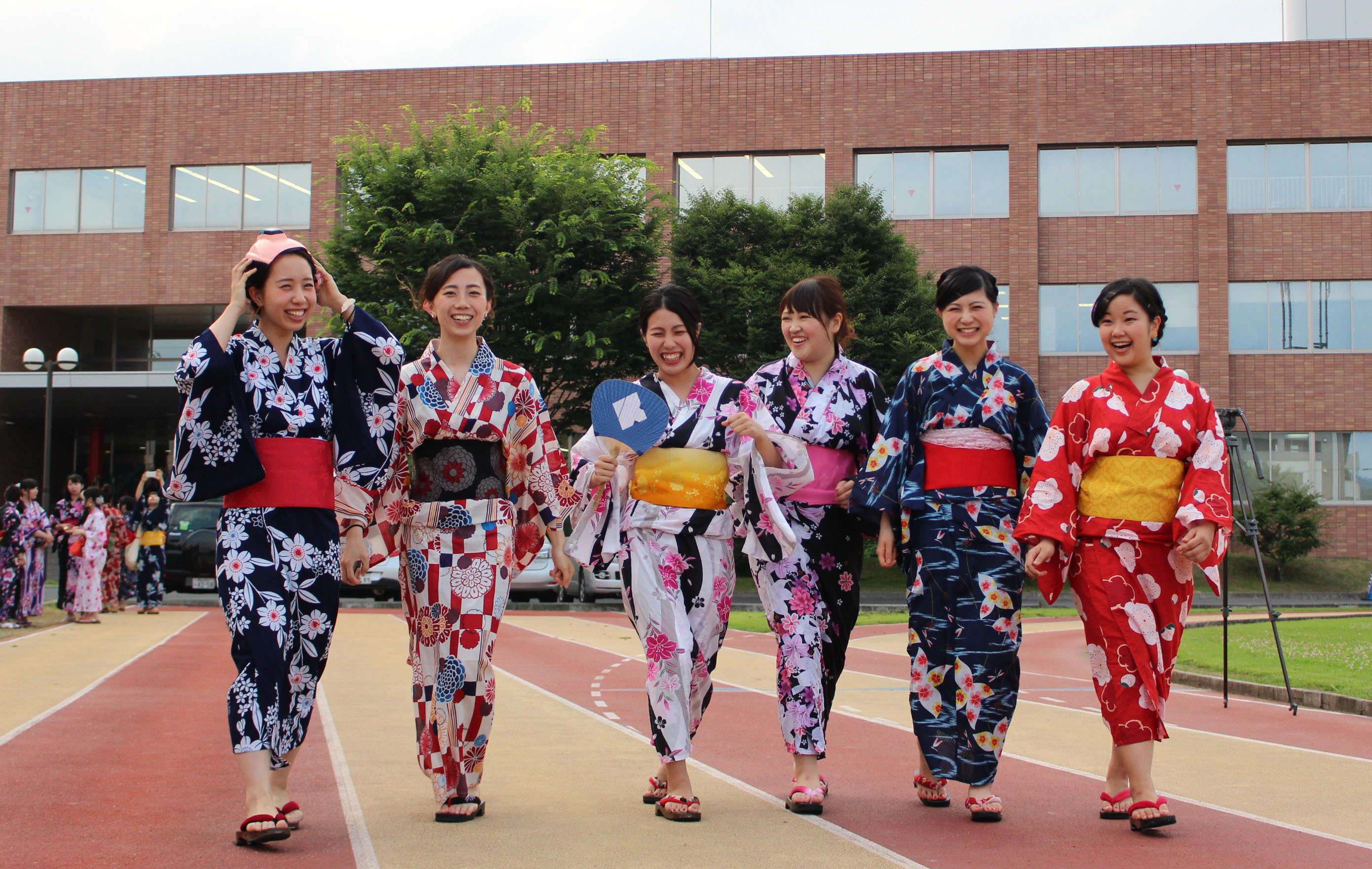 ウェブ 美作 クラス 大学