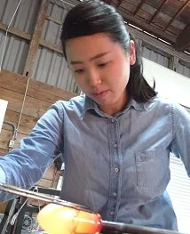 関野　ゆうこ氏