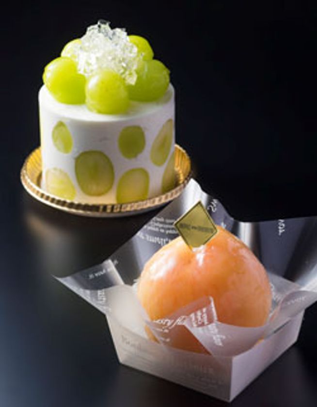 桃をまるごとスイーツに！今年はマスカットも新登場
夏のご褒美デザートシリーズ　2種
2017年7月1日（土）より大阪新阪急ホテルにて販売中