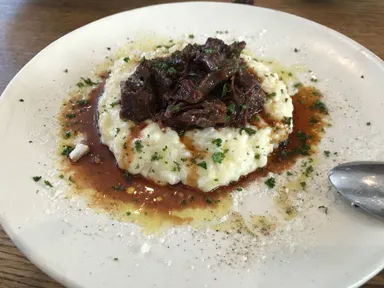 牛ラグーのチーズリゾット　￥1,800