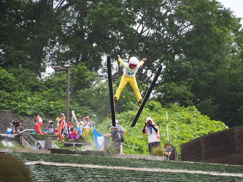 【雪印メグミルク】第7回 雪印メグミルク杯ジュニアサマージャンプ大会」
2017年8月2日（水）札幌市荒井山シャンツェにて
