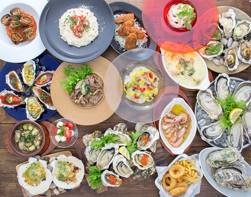 「生牡蠣・カキフライ」など人気牡蠣料理とサラダ・パスタ・
デザートなど全30品食べ放題！
オイスターバーの「夏のスタミナバイキング30品」